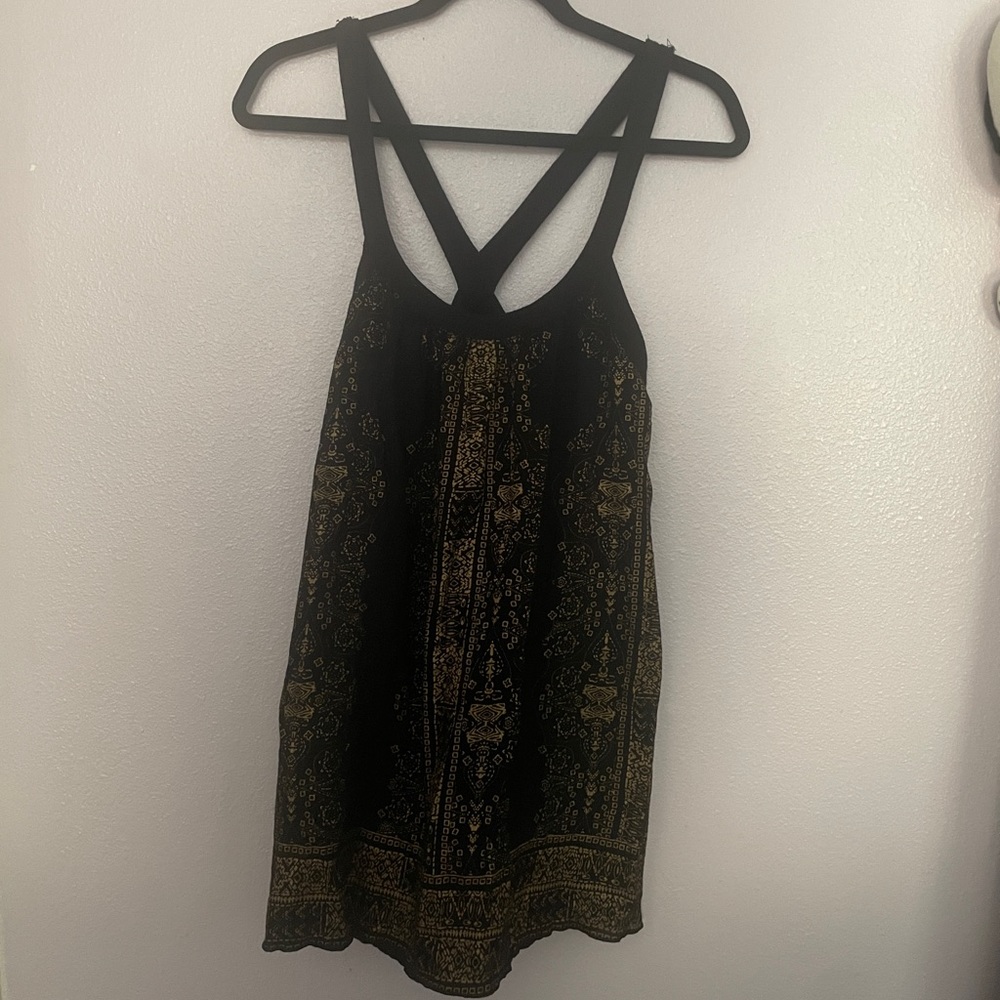 Short flowy dress